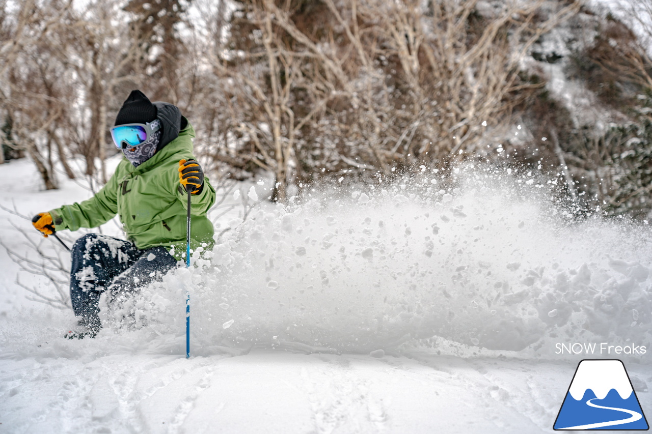 サッポロテイネ｜今シーズンは春セッション！プロスキーヤー・谷藤昌司さんと滑る１日。まさかのパウダー？！